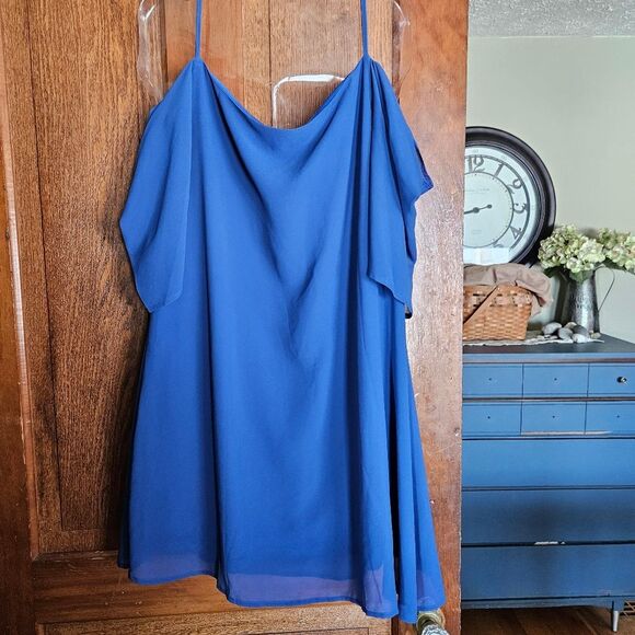 Deep Blue Women’s M Cold-Shoulder Stretch Party Dress – Wedding Guest Chic - Picture 2 of 9